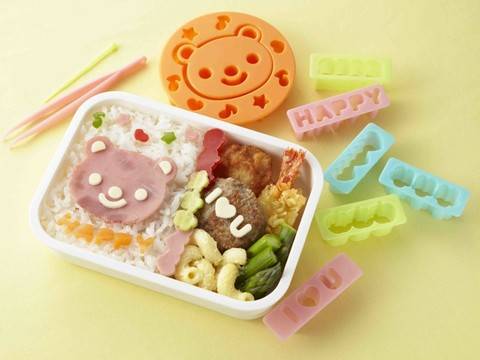 https://www.bentousa.com/2149-3139/japanese-bento-accessories-ham-cheese-cutter-set-bear-and-messages-deco-cutter-m-sa-torune.jpg