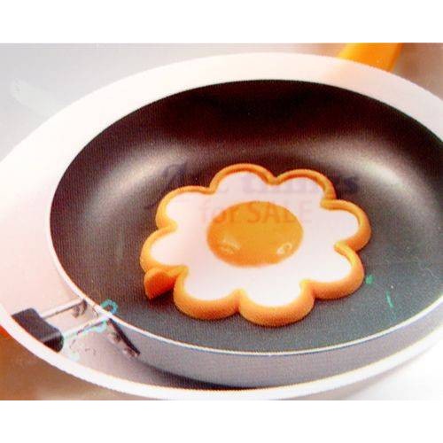 https://www.bentousa.com/921-388-ebay/japanese-bento-silicone-cooking-mold-flower-egg-mold-rice-mold-maruki.jpg